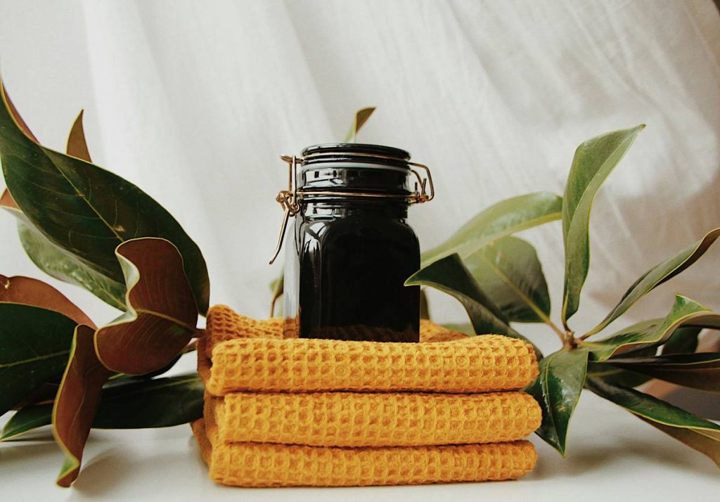 How to Make Your Own Scented Cleansing Wipes at Home—Safely & Effectively